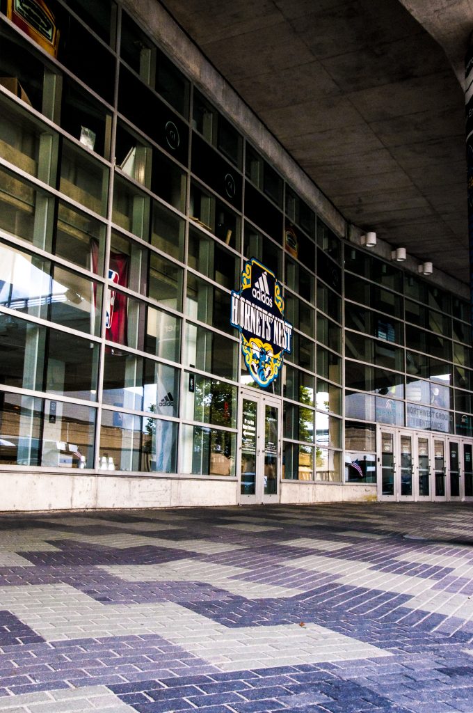 smoothie king center concourse